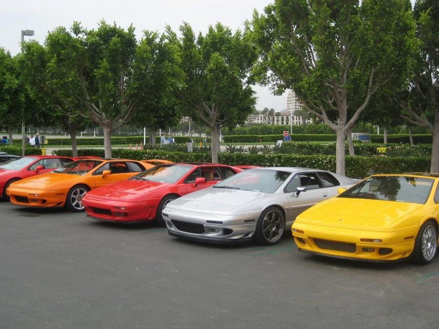  Lotus Esprit V8 2001 года  (фото 16 из 27)